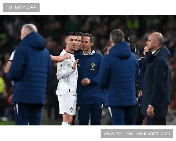 本菲卡盯C罗式暴力冲击手——足球场上的致命“刺客”