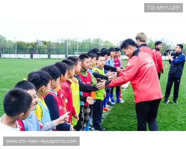 球员参加社会公益活动树立良好公众形象 球员参加社会公益活动树立良好公众形象